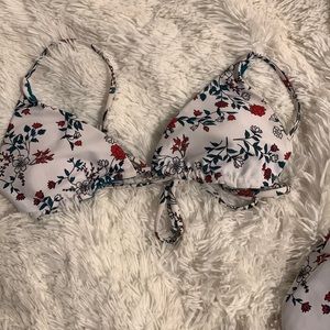 Zaful 3 piece white floral bikini. Size 4.